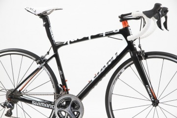 ジャイアント DEFY ADVANCED SL プロのリクエストに応えた